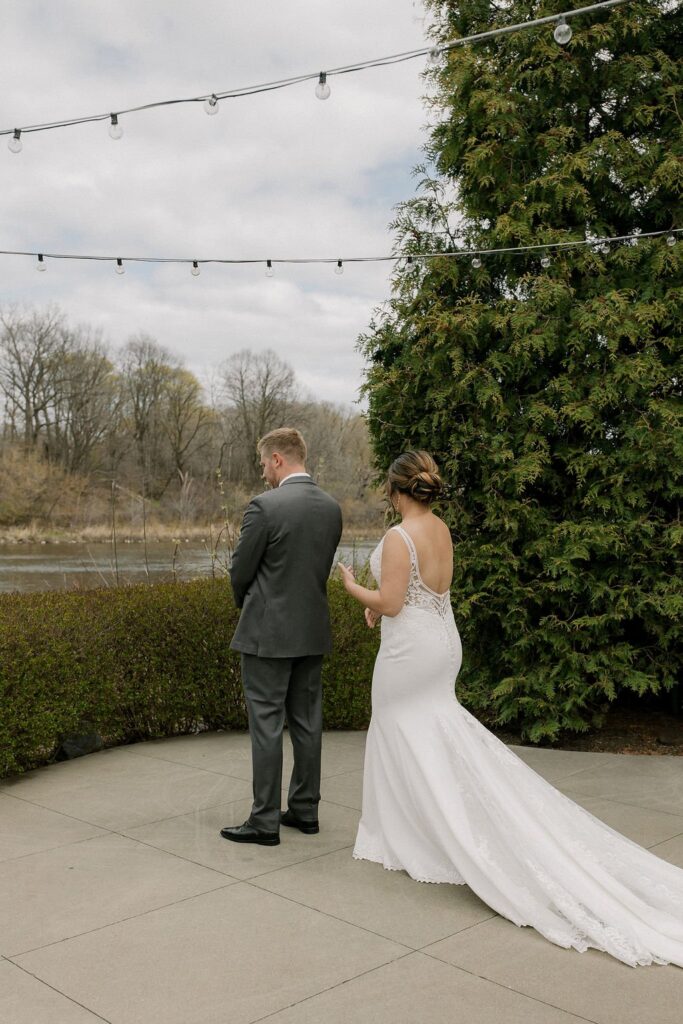 first look at small wedding venues milwaukee