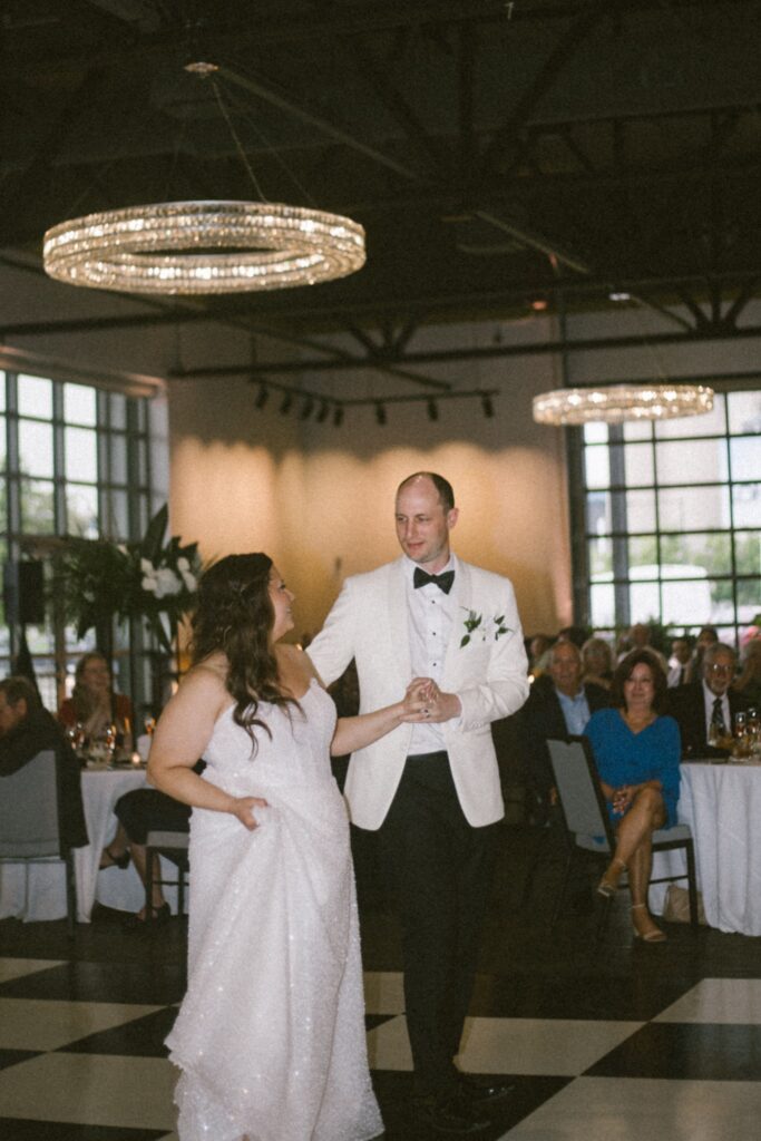 bride and groom on dance floor at best wedding venues in milwaukee