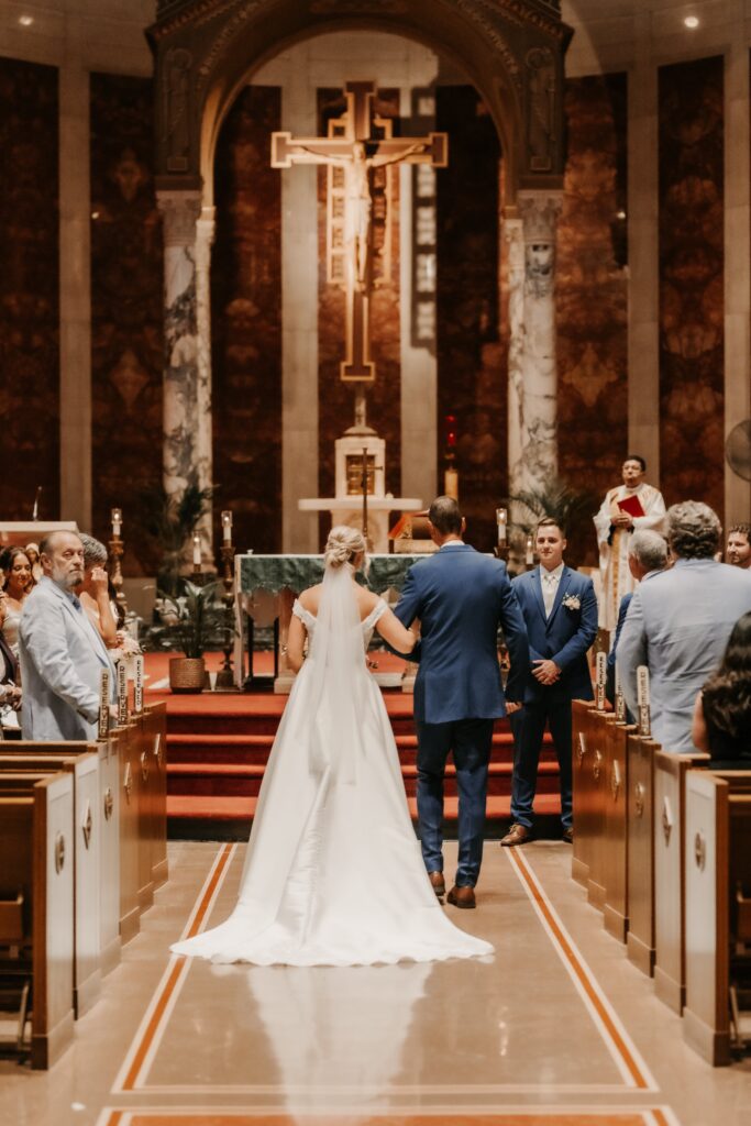 wedding ceremony at the Pritzlaff, a Milwaukee indoor wedding venue