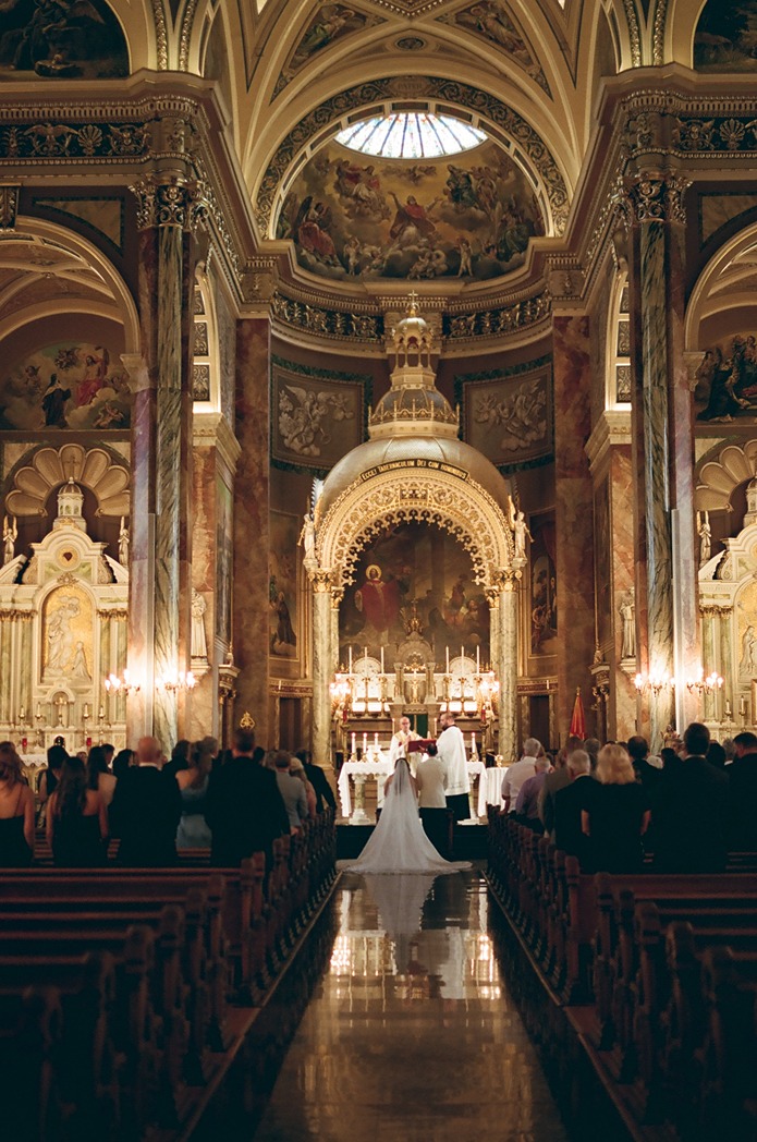 a photo by Valerie Halling a Milwaukee wedding photographers