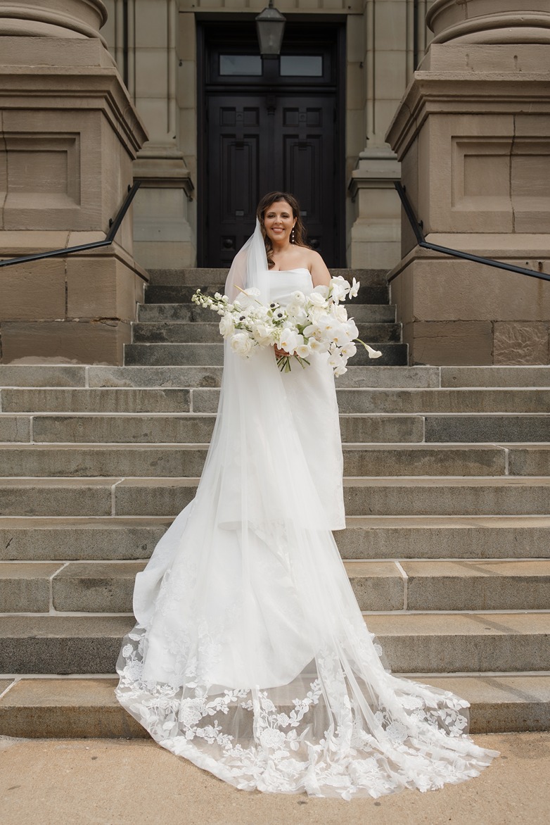 a photo by Valerie Halling a Milwaukee wedding photographers