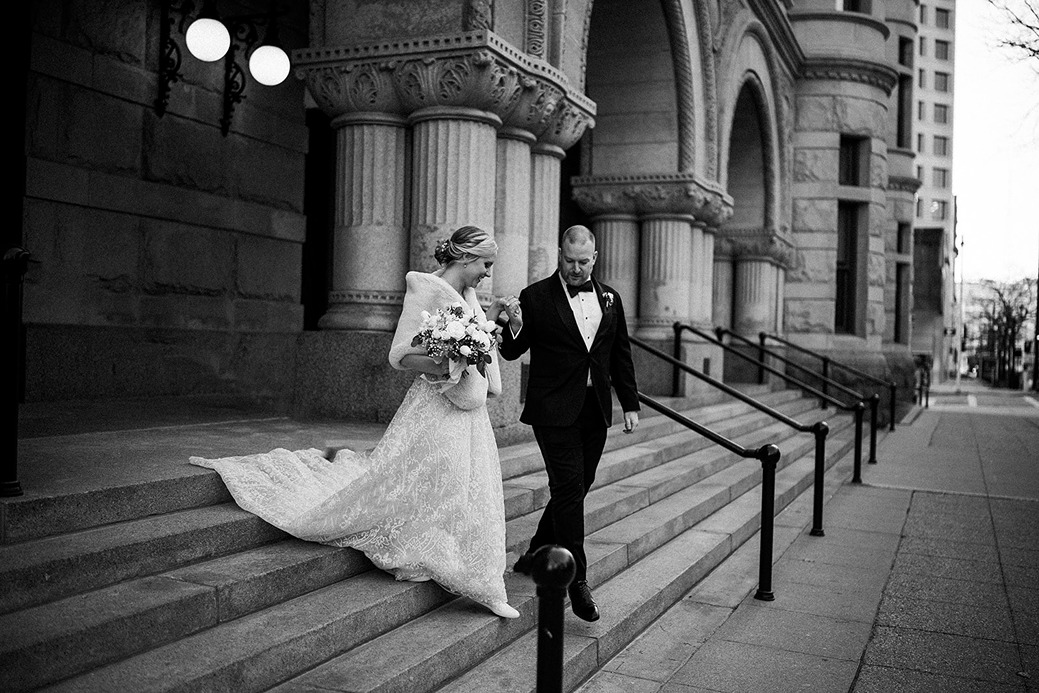 photos by uttke photography milwaukee area wedding photographers